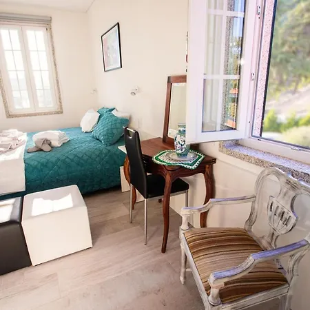 Fonte Velha Hotel *