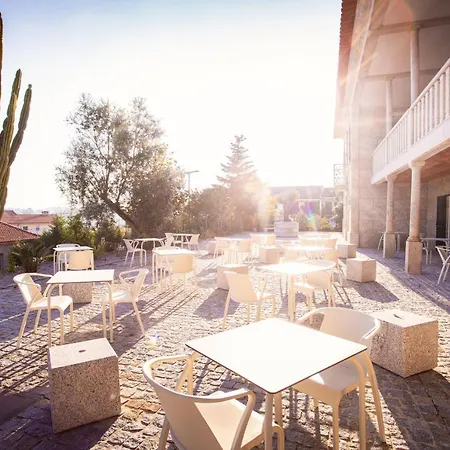 Fonte Velha Casteloes (Porto)