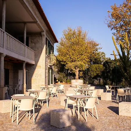 Fonte Velha Casteloes (Porto)