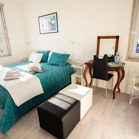 Fonte Velha Hotel Casteloes (Porto)