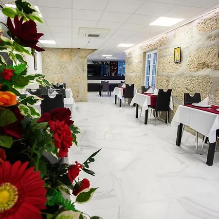 Hotel Fonte Velha *