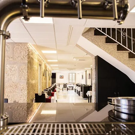 Hotel Fonte Velha *