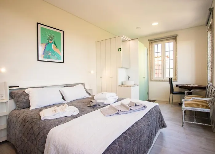 Fonte Velha * Casteloes (Porto)