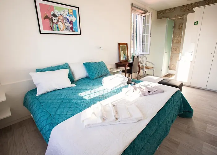 Fonte Velha Otel Casteloes (Porto)