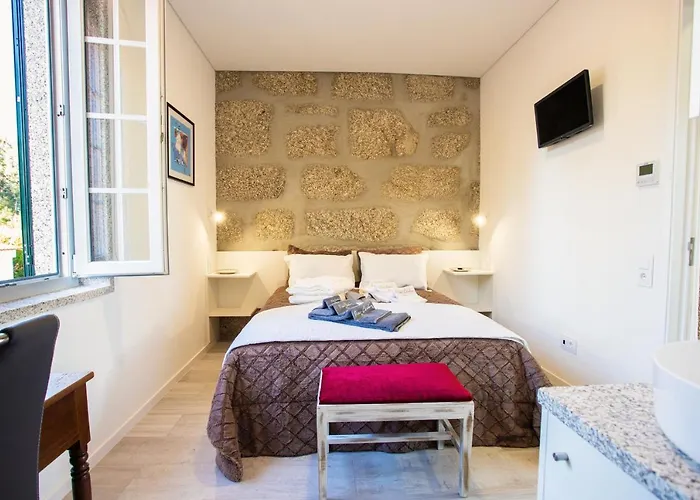 Fonte Velha Hotel Casteloes (Porto)